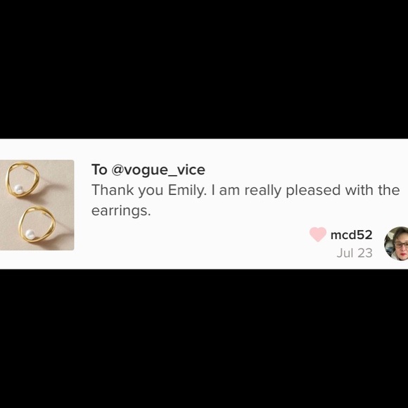 LAST PAIR! Gold Hoop minimalist Pearl studs huggies - Picture 7 of 9